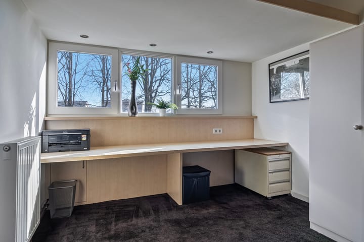 Foto 23 van Distel 6