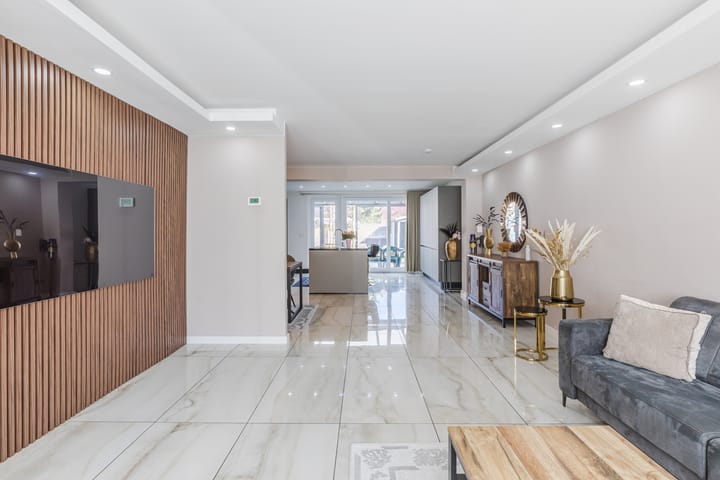 Foto 10 van Mahoniestraat 12