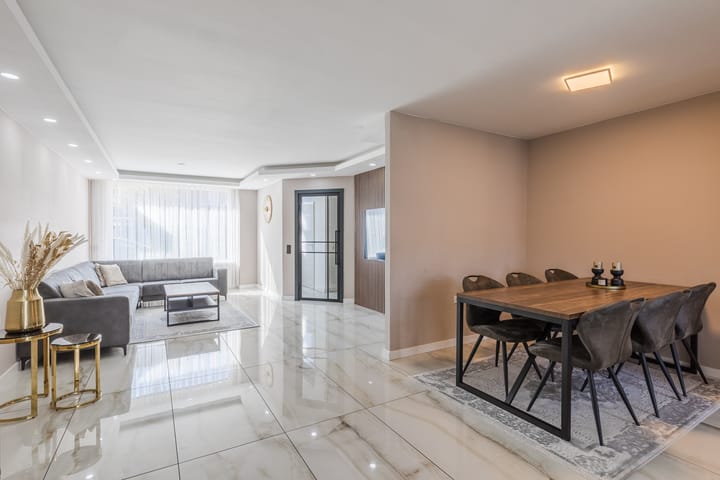 Foto 11 van Mahoniestraat 12