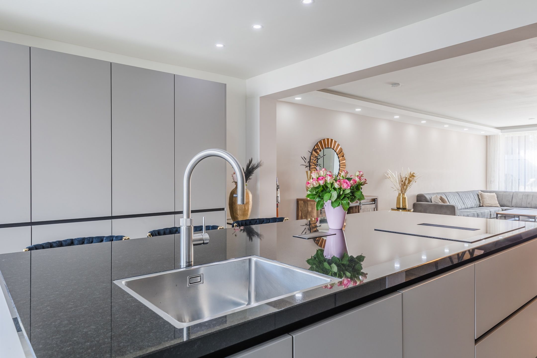 Foto 18 van Mahoniestraat 12