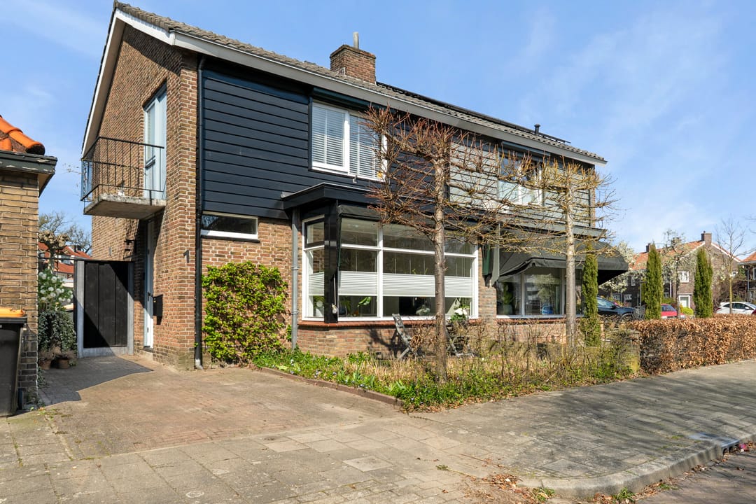 Foto 1 van Witte de Withstraat 1