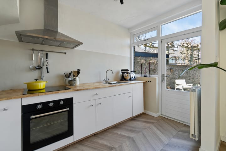 Foto 19 van Witte de Withstraat 1