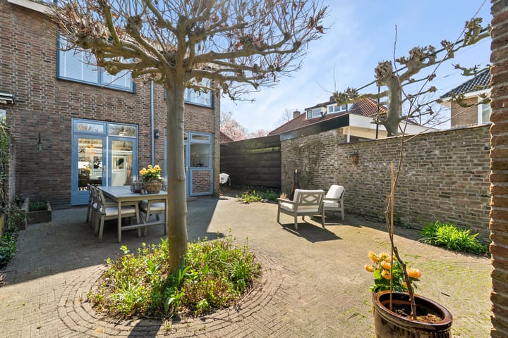 Foto 39 van Witte de Withstraat 1