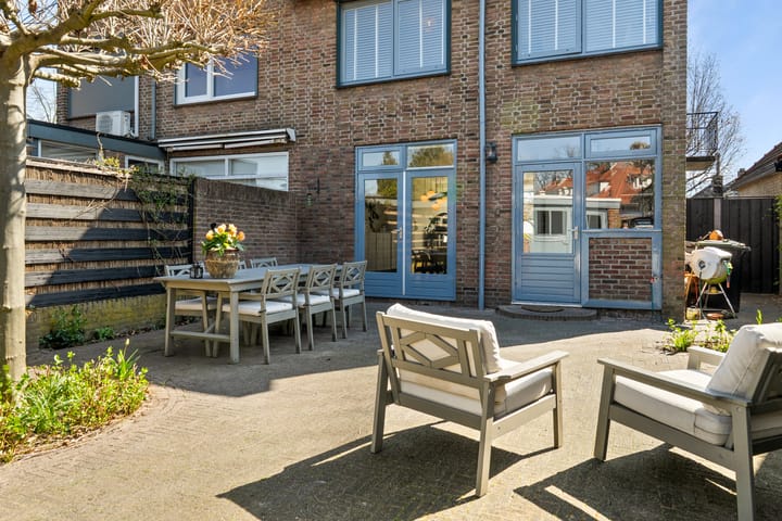 Foto 41 van Witte de Withstraat 1