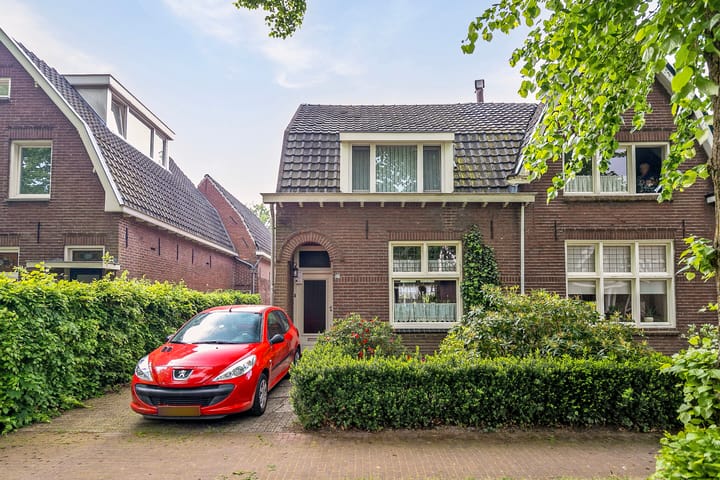 Foto 2 van Burg. van Beckhovenstraat 20