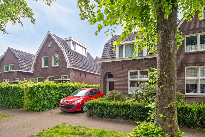 Foto 3 van Burg. van Beckhovenstraat 20