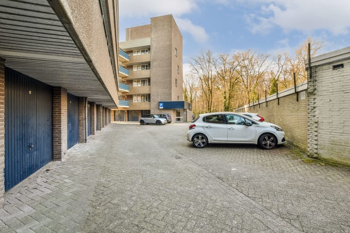 Photo 21 of Vaartweg 190-47