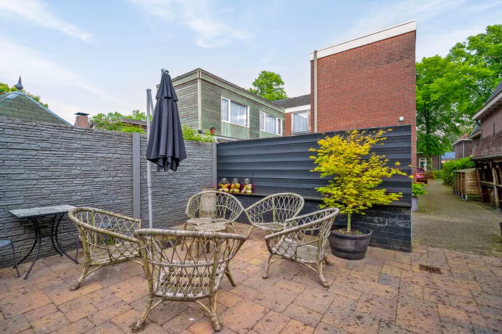 Foto 31 van Burg. van Beckhovenstraat 20