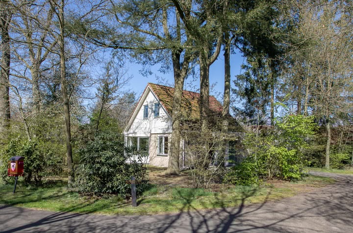 Photo 1 of Valkenlaan 23