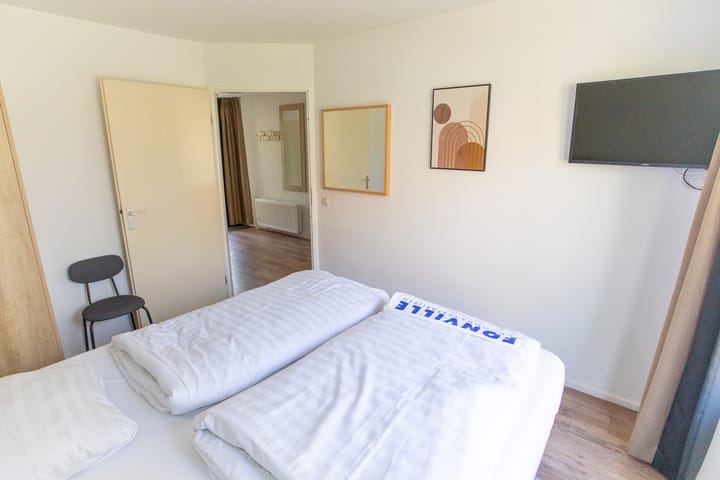 Photo 15 of Valkenlaan 23