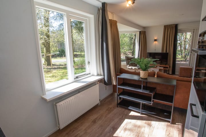 Photo 22 of Valkenlaan 23