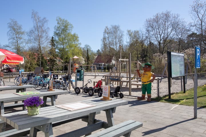 Photo 39 of Valkenlaan 23