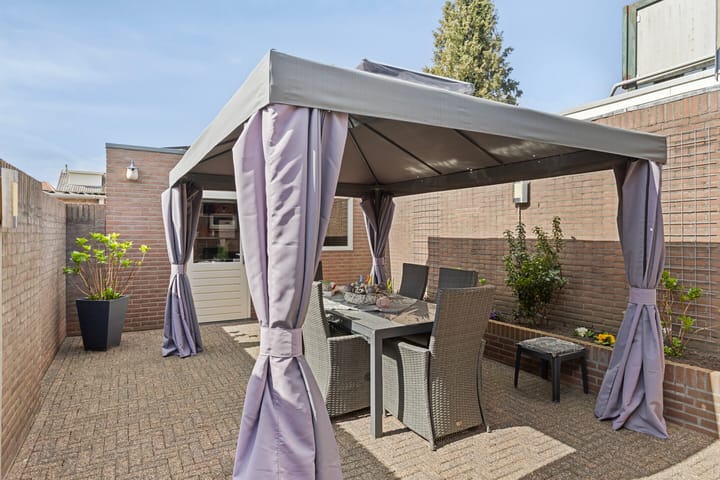 Foto 33 van Deken Sandersstraat 25