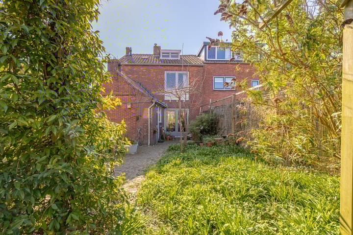 Foto 22 van Ds. van Wouwestraat 26