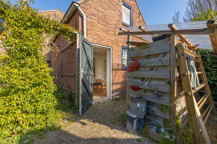 Foto 40 van Ds. van Wouwestraat 26