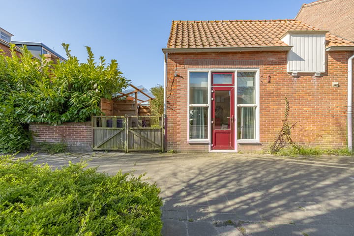 Foto 50 van Ds. van Wouwestraat 26