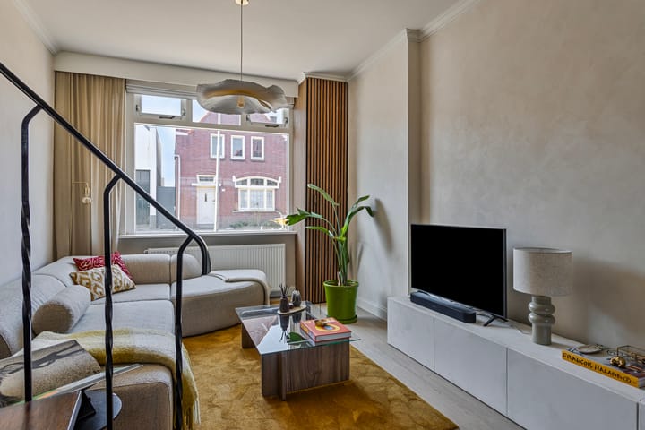 Photo 8 of Burgerhoutsestraat 111