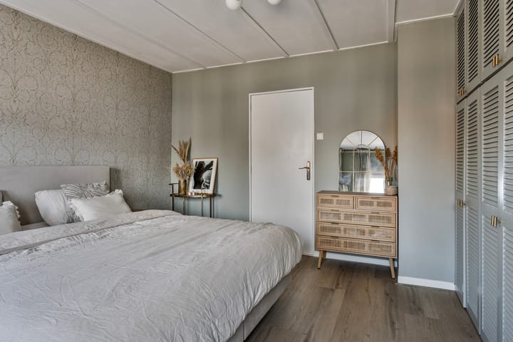 Photo 21 of Burgerhoutsestraat 111