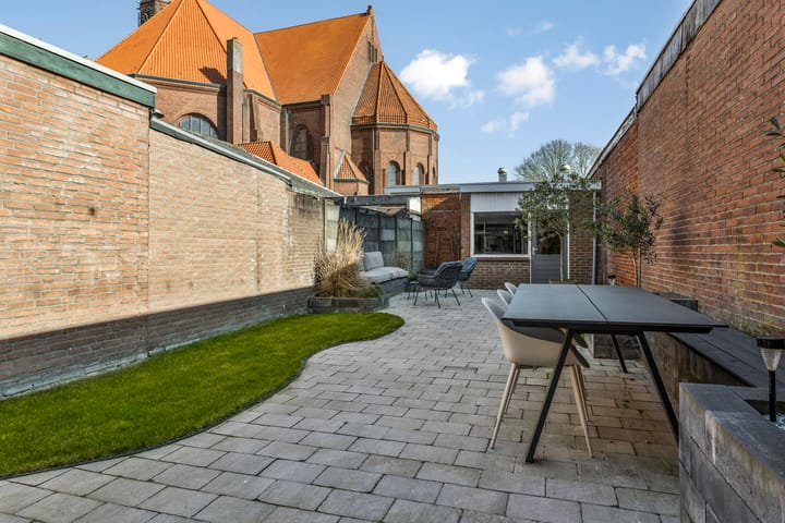 Photo 30 of Burgerhoutsestraat 111