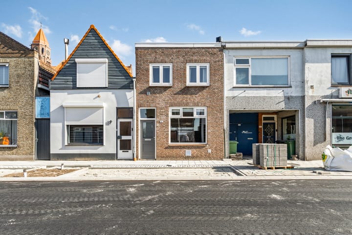 Photo 36 of Burgerhoutsestraat 111