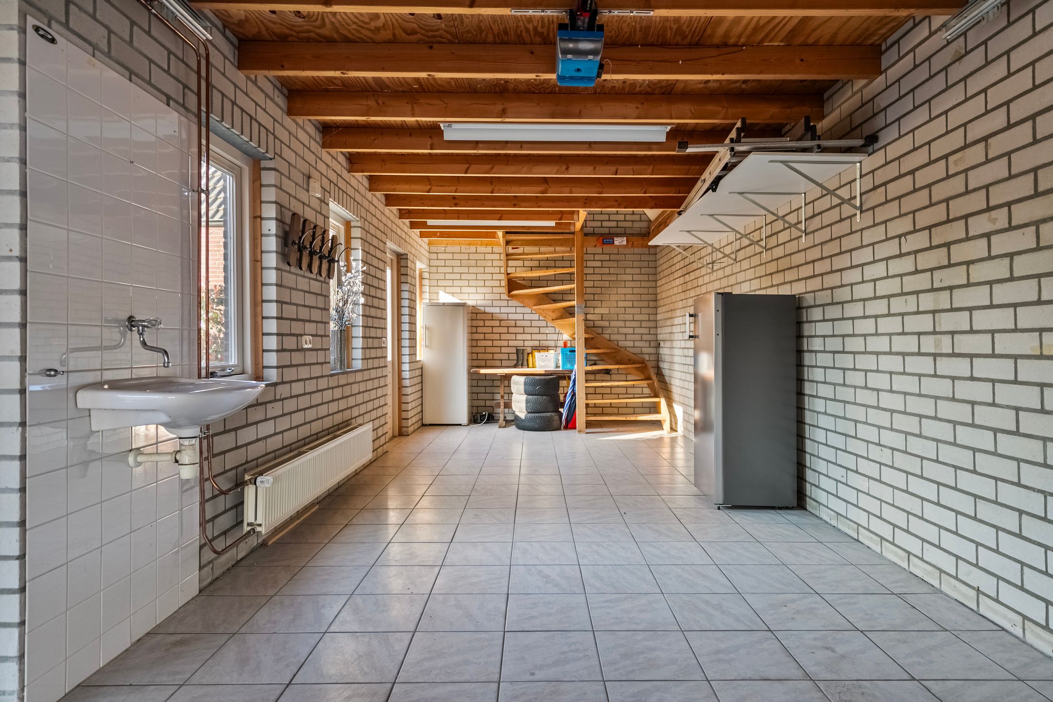 Foto 30 van Distel 6