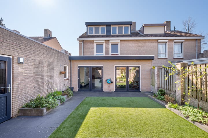 Foto 34 van Koninginnelaan 96