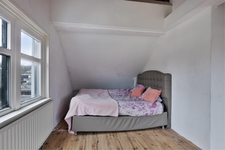 Foto 21 van Bomendijk 10