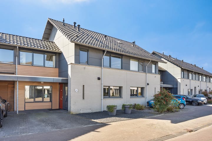 Foto 1 van Vaandrig 12