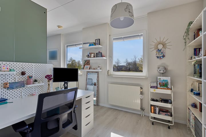 Foto 17 van Vaandrig 12