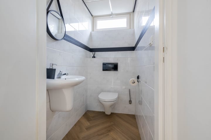 Foto 15 van Vriezenveenseweg 201