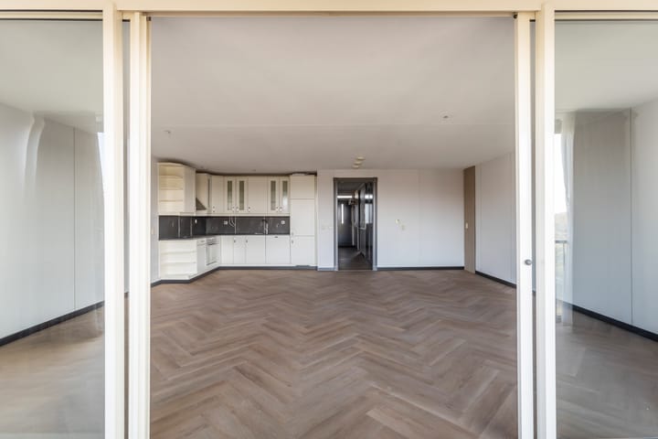 Photo 18 of Krispijnseweg 66-U