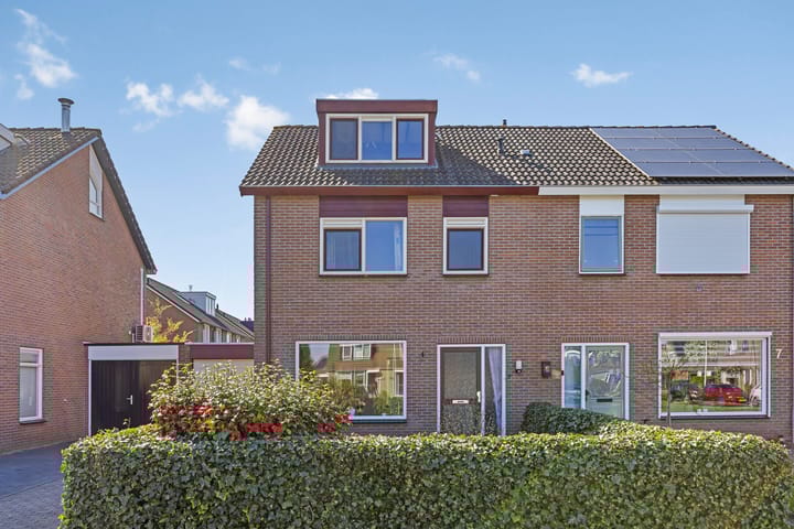 Foto 33 van Fonteinkruid 5