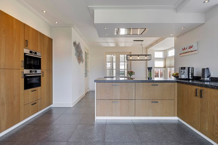 Foto 14 van Koningslinde 37