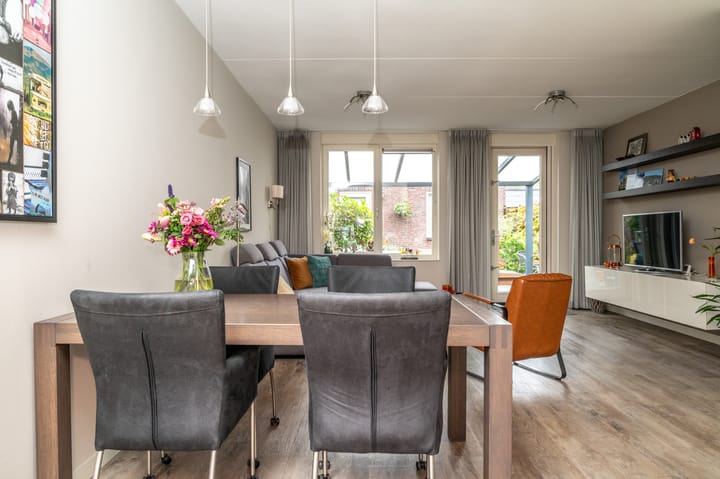 Foto 16 van Jan van Cuijkstraat 69