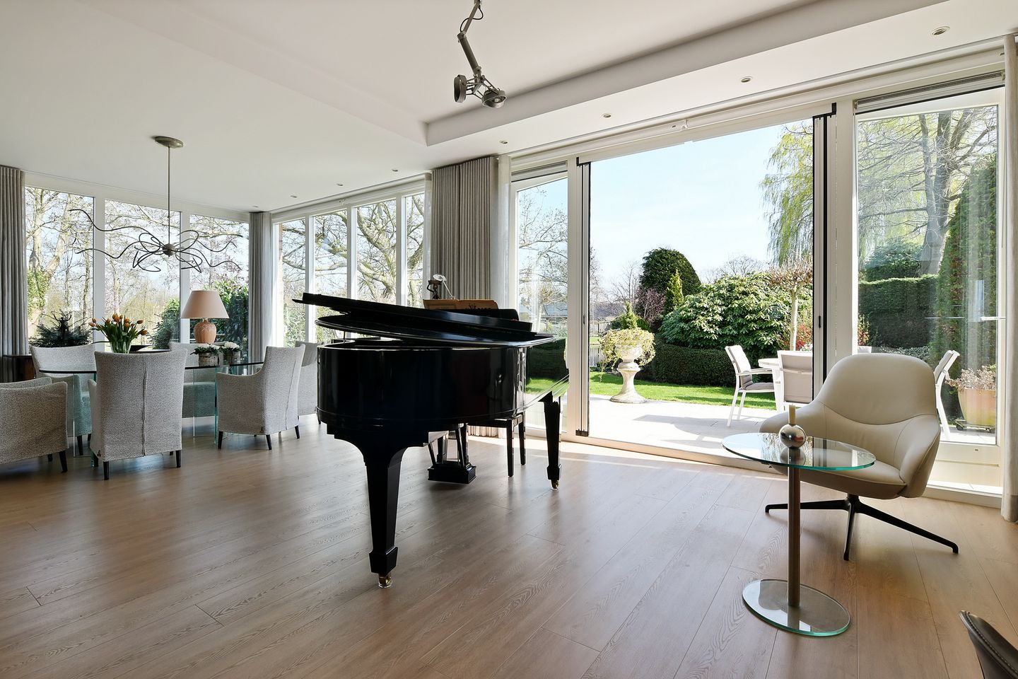 Foto 10 van Diederik van Schagenplantsoen 9