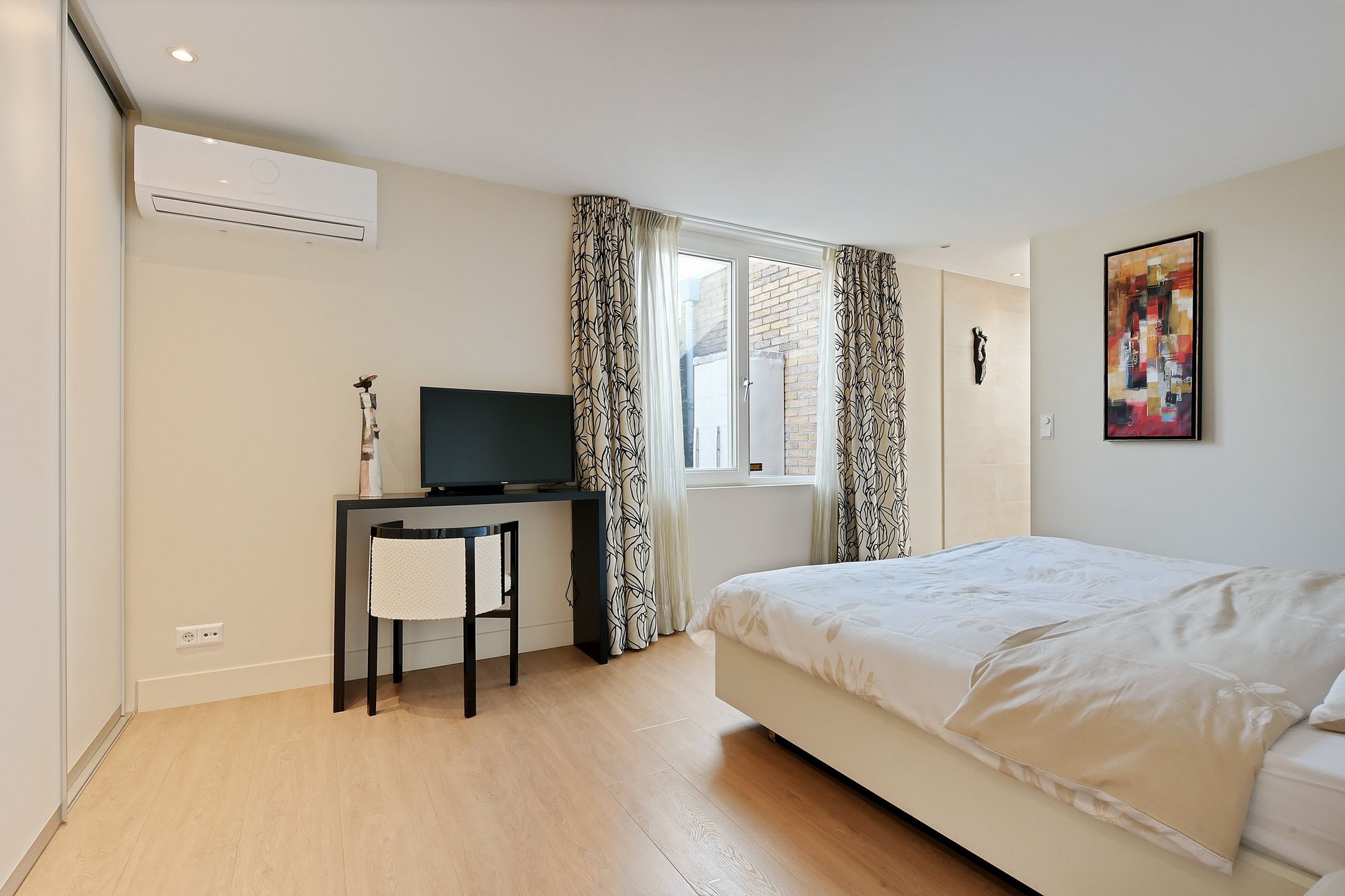 Foto 18 van Diederik van Schagenplantsoen 9