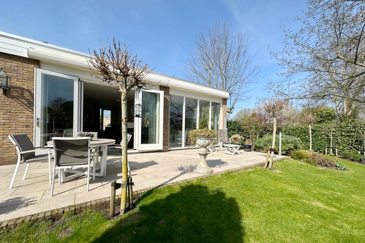 Foto 30 van Diederik van Schagenplantsoen 9