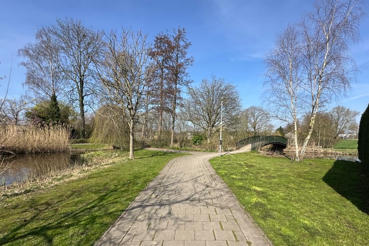 Foto 42 van Diederik van Schagenplantsoen 9