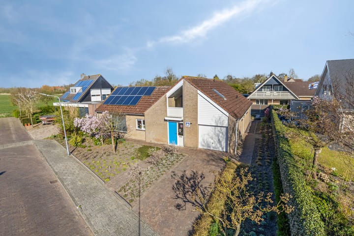 Foto 4 van De Meylaan 4