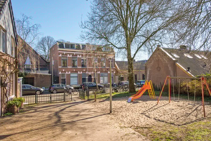 Foto 35 van Rappardstraat 12