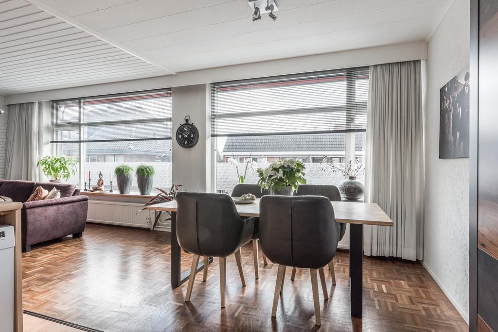 Foto 10 van Weurden 72-A