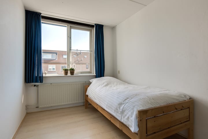 Foto 20 van Meidoornstraat 49