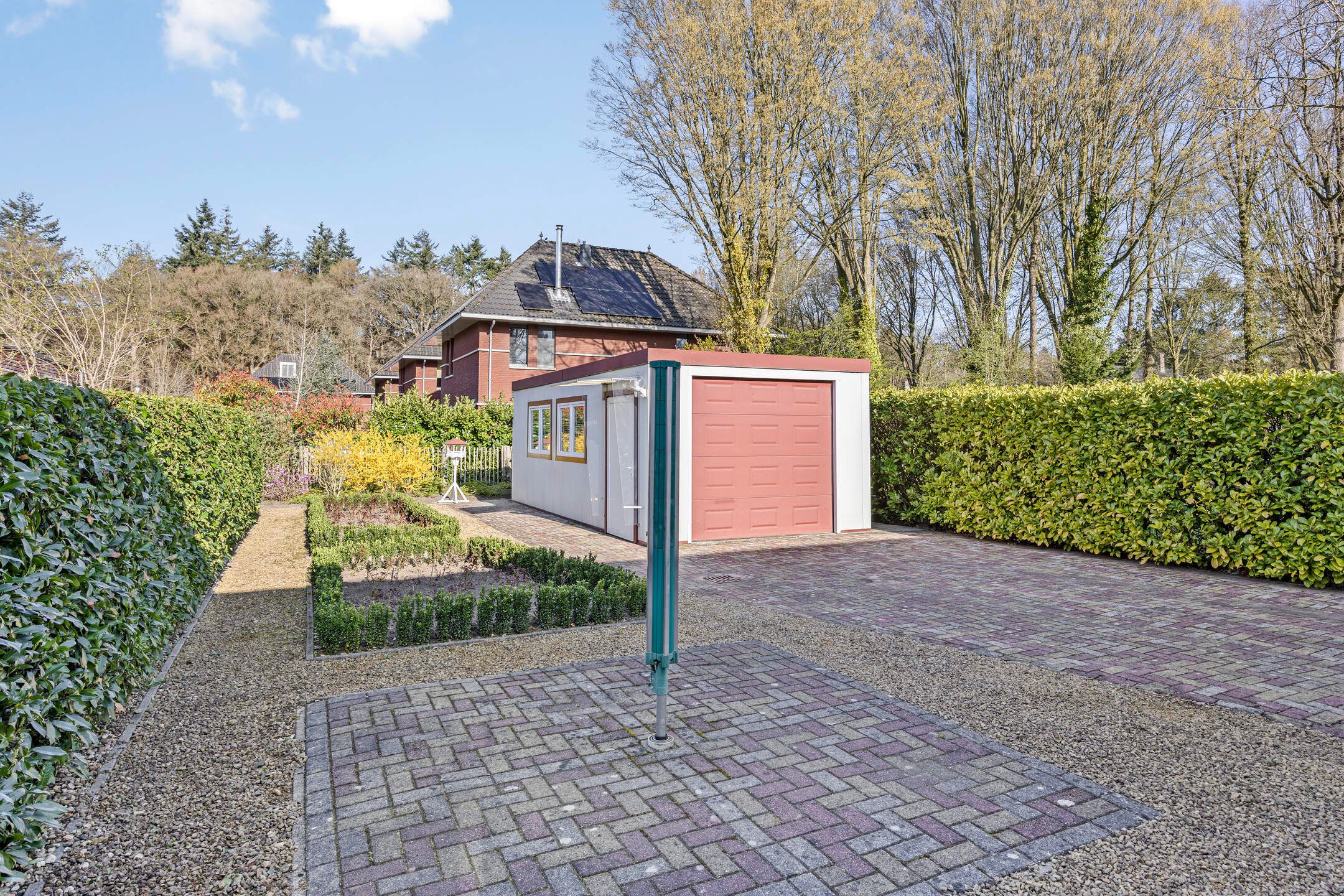 Foto 57 van Taxusplantsoen 24