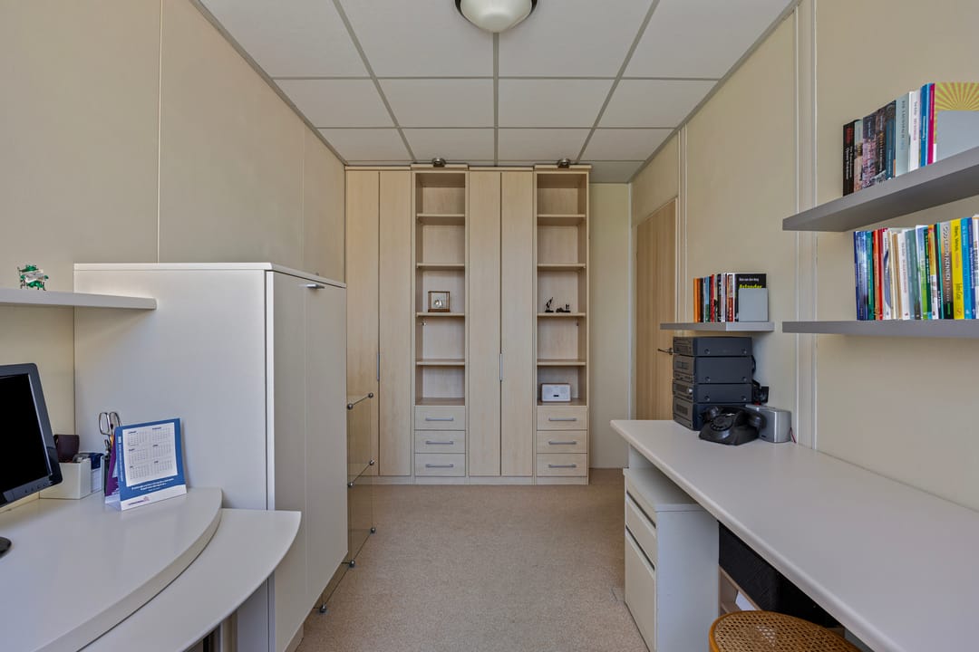 Foto 43 van Taxusplantsoen 24