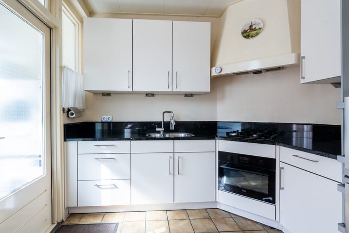 Foto 9 van Van Eesterensingel 8