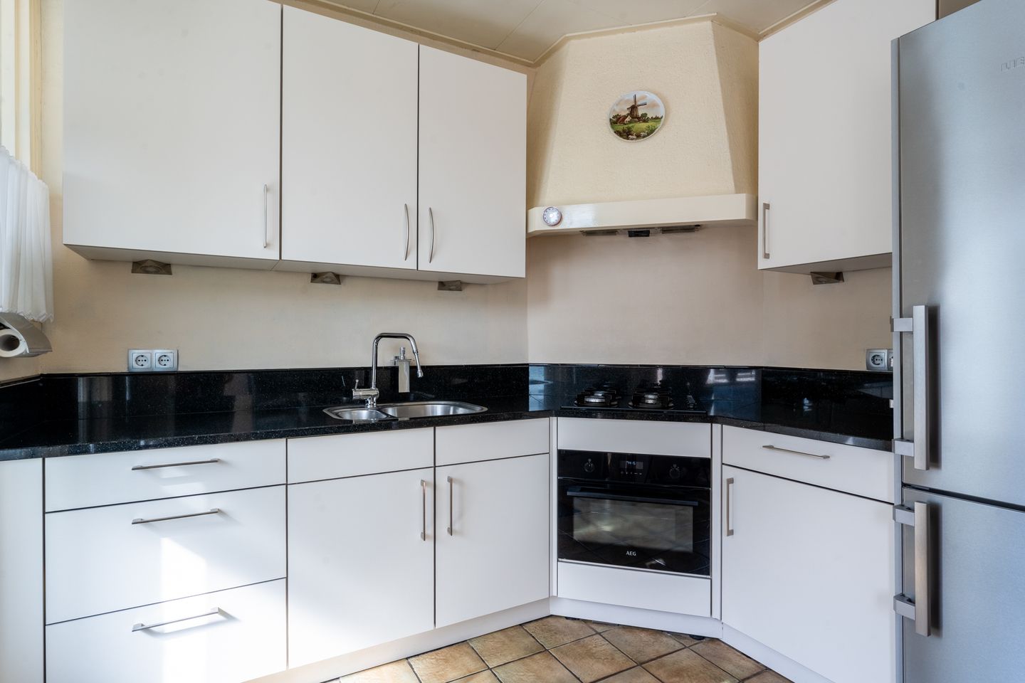 Foto 10 van Van Eesterensingel 8