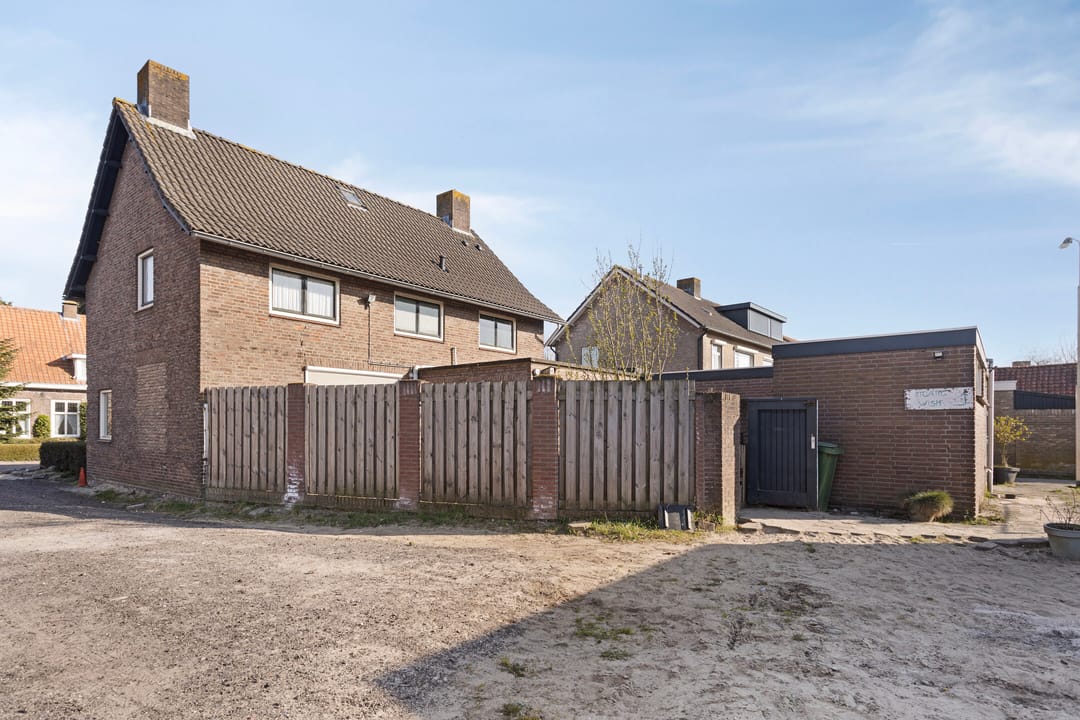 Foto 38 van Pastoriestraat 5