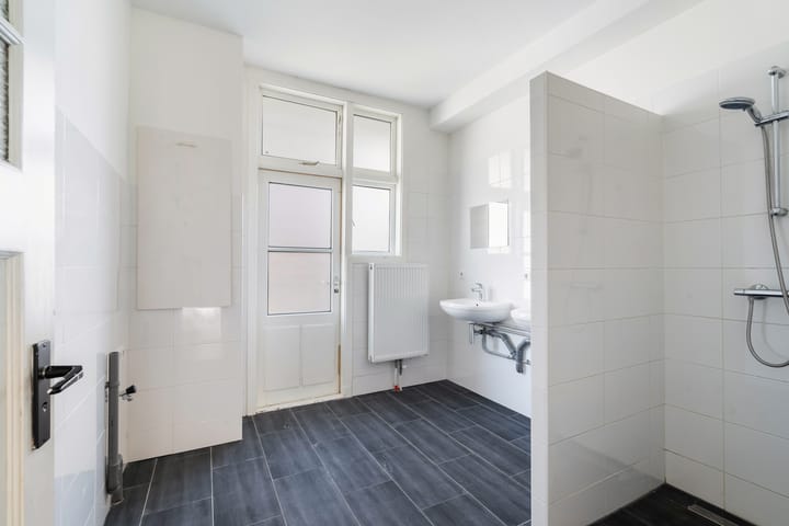 Photo 16 of Willem Buytewechstraat 167-B