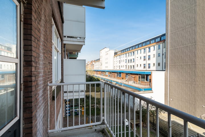 Photo 20 of Willem Buytewechstraat 167-B