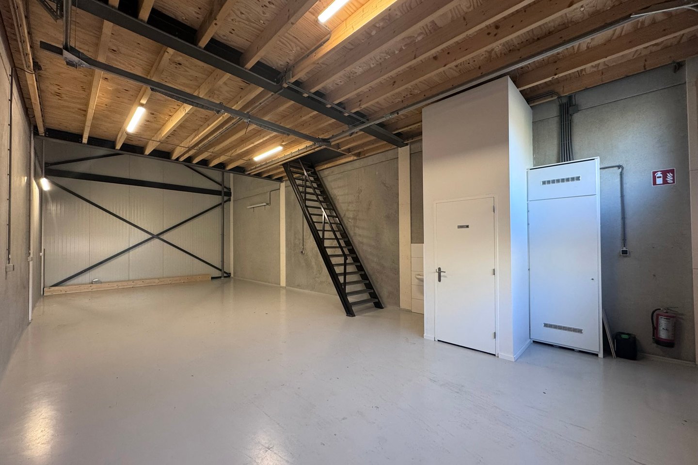 Bekijk foto 5 van Nijverheidstraat 15-c